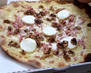 Pizza spécialité camping Vendée