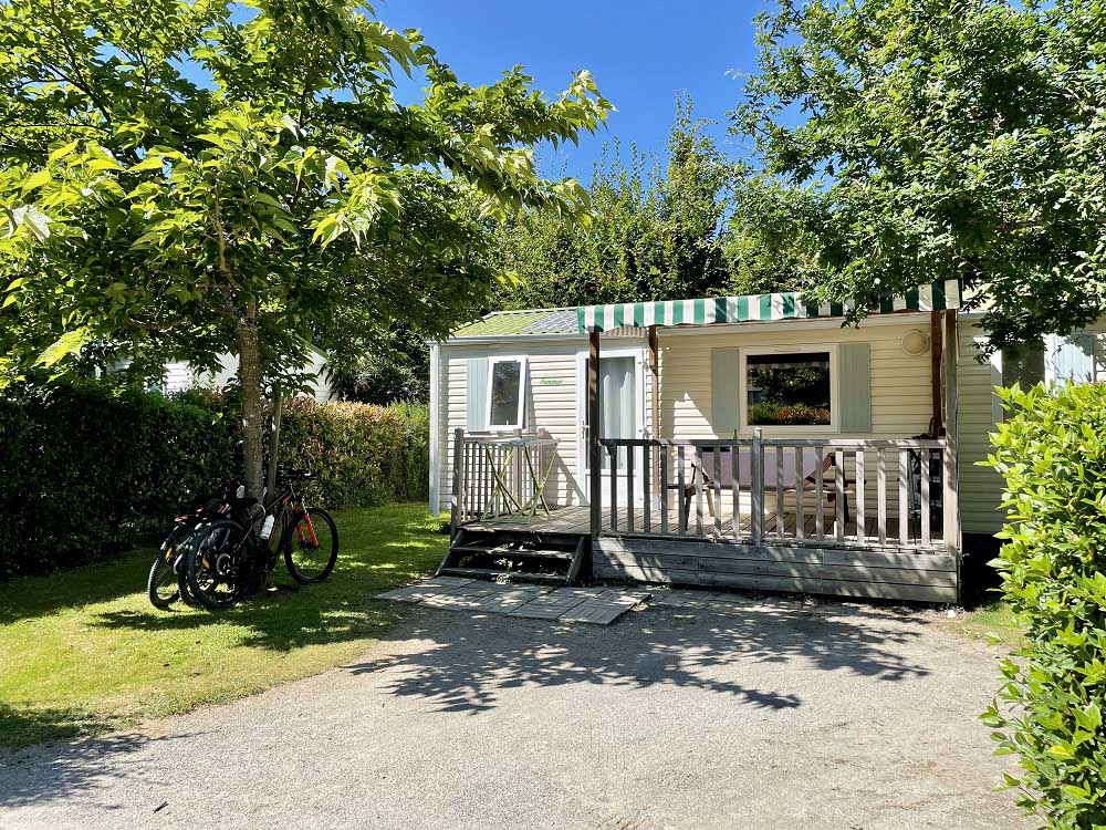 comfortable mobile home for a professional stay at camping l'Ambois